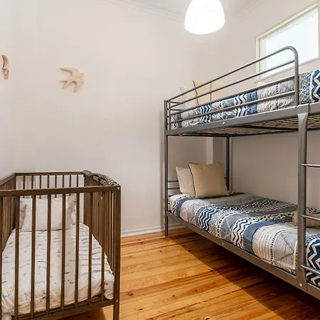 아파트 Spacious With Terrace At Graca